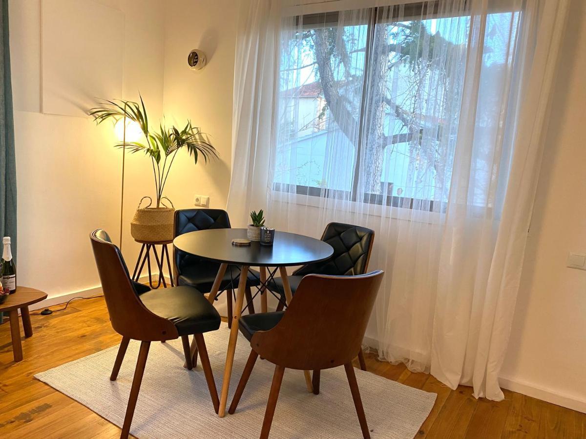 Charming Apartment In A Duplex With Garden & Balcony Cunit Ngoại thất bức ảnh